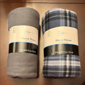 Mainstays Fleece Throw Blanket Set in Gray and Blue Plaid